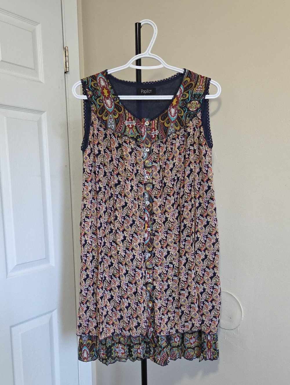 Papillon Blanc Navy Multicolor Paisley Button-Front Sundress